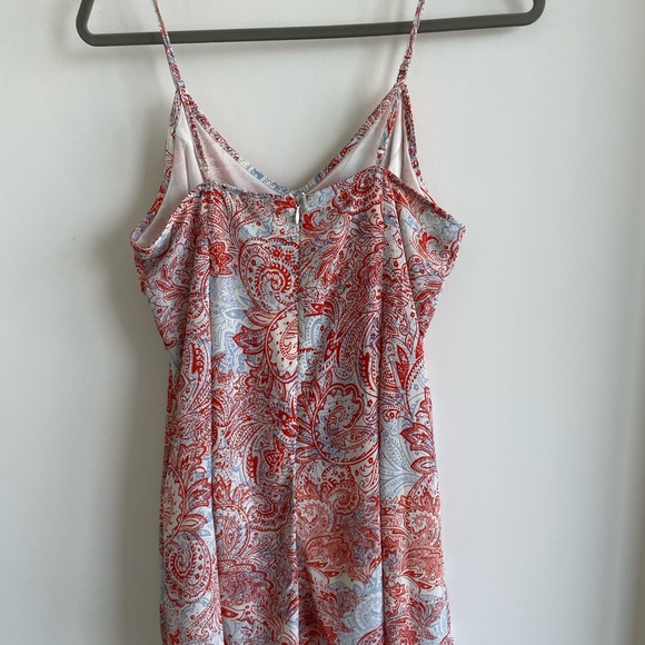 Fully Lined Floral Romper - Picture 5 of 5
